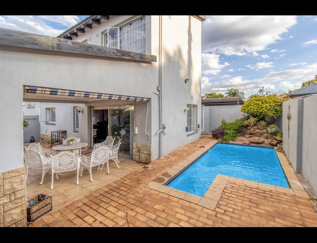 3 BEDROOM DUPLEX FOR SALE IN WELTEVREDEN PARK
